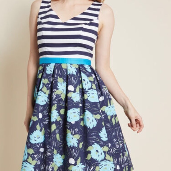 Modcloth Dresses & Skirts - Intriguing on Arrival Cotton Twofer Dress NWOT